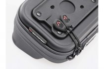 Navi case Pro S Water-resistant. Black.