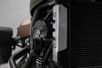 Radiator guard Silver. Kawasaki Z900RS/ Cafe (17-).