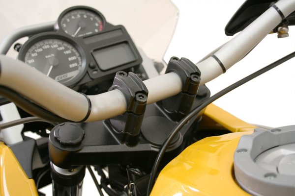 Bar riser H=30 mm. Black. BMW R1200GS/Adv., F800GS Adv.