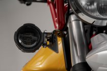 Light mounts Black. Moto Guzzi V85 TT (19-).