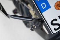 Anti-theft protection for PRO side carrier QUICK-LOCK function. 2 matching locks, 2 keys.