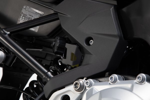 Brake reservoir guard Black. BMW F 750 GS, F 850 GS/Adv (17-).