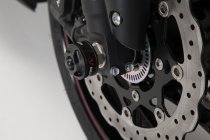 Slider set for front axle Black. Suzuki GSX-S750 (17-).