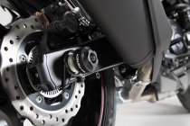 Slider set for rear axle Black. Suzuki GSX-S750 (16-).