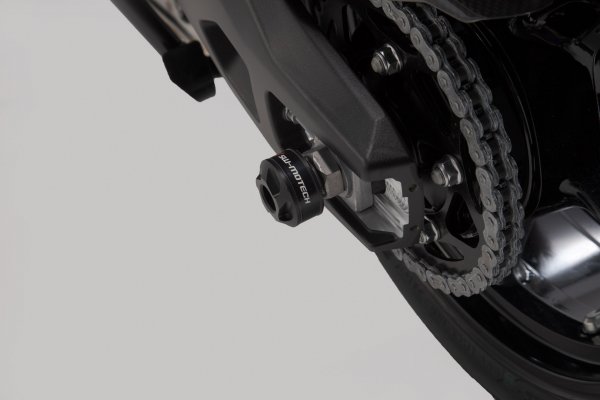 Slider set for rear axle Black. BMW S 1000 XR (15-).
