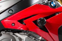 Slider set for frame Black. BMW S 1000 R (13-16).