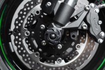 Slider set for front axle Black. Kawasaki Z 800 (12-), Z 1000 (14-).