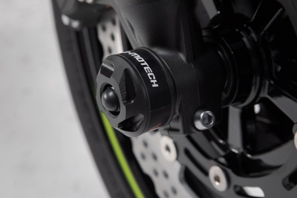 Slider set for front axle Black. Kawasaki Z900 (16-).