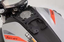 PRO tank ring Black. Yamaha MT-07 (18-).