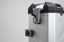 TRAX lock set 2 locks / 2 keys. Simultaneous locking.