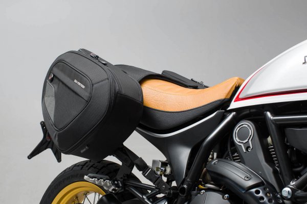 BLAZE H saddlebag set Black/Grey. Ducati Scrambler Desert Sled (16-).