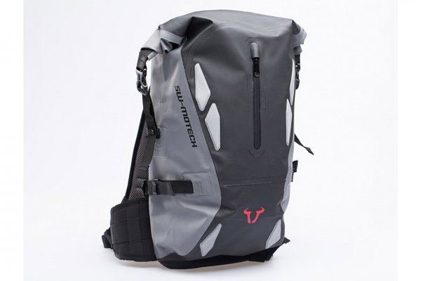 Triton backpack 20 l. Grey/Black. Waterproof.