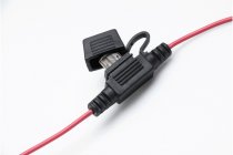 Cigarette lighter socket with cable harness Water-resistant. Cable 160 cm length. 12 V.