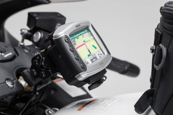 GPS mount for cockpit Black. Suzuki GSX 1300 R Hayabusa (99-).