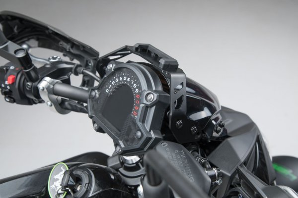 GPS mount for cockpit Black. Kawasaki Z650 (16-19).